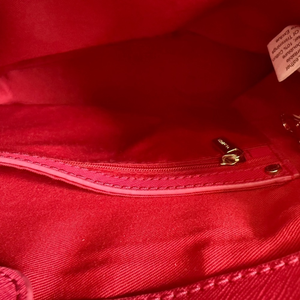 Danier Pink Tote Bag with Structured Design and Saffiano Finish - Picture 10 of 16